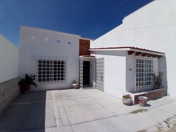 🏡 Casa en Condominio de 1 Planta con 👨‍👩‍👧‍👦 3 Recámaras – Ideal para Tu Familia 💖
