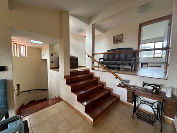 CASA DE VENTA TUMBACO CERCA HILACRIL
