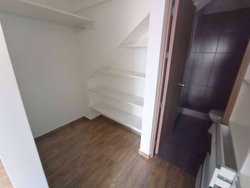 Surquillo BARRIO MÉDICO - Dúplex Penthouse de 3dorm + 1cochera + Balcón + Terraza + Cocina Americana