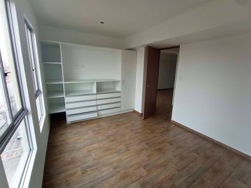 Surquillo BARRIO MÉDICO - Dúplex Penthouse de 3dorm + 1cochera + Balcón + Terraza + Cocina Americana