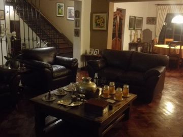 Venta de hermosa casa en San Antonio Miraflores