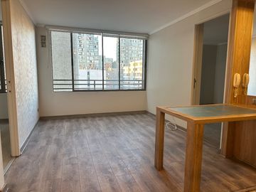 COMODO DEPTO. DE 2 DORMITORIOS 2 BAÑOAS ESTACIONAMIENTO Y BODEGA