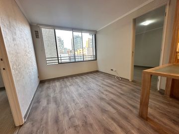 COMODO DEPTO. DE 2 DORMITORIOS 2 BAÑOAS ESTACIONAMIENTO Y BODEGA