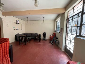VENTA DE CASA EN AV. BAYOVAR EN SJL