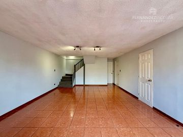 LOS ANDES - VENDE CASA 4D 2B VILLA EL HORIZONTE