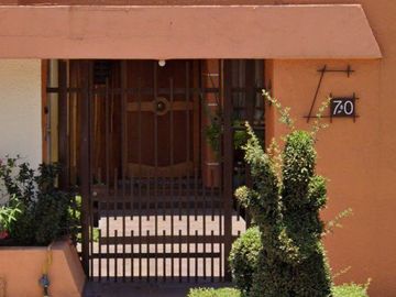 REMATO PRECIOSA CASA EN JURISTAS 81, CIUDAD SATÉLITE, NAUCALPAN ESTADO DE MÉXICO
