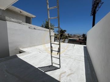 Casa con recámara en planta baja, Virgilio Uribe, Veracruz, Ver.