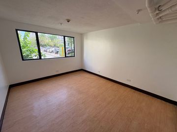Cambridge Village 1-Bedroom 40sqm Brand New 5% Discount Condominium near Ortigas, Megamall, Floodway, Junction & Eastwood