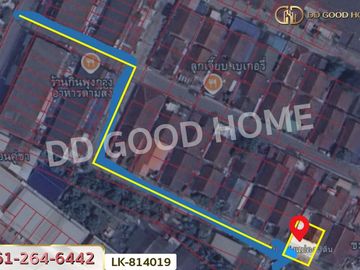 LK-814019 Twin house, Khum Thong Village, Krathumbaen, Samut Sakhon, near Krathumbaen Hospital