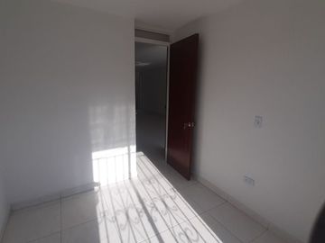 VENDO CASA DE DOS PLANTAS EN REMANSOS DE LA ITALIA