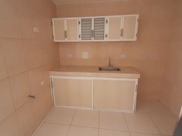VENDO CASA DE DOS PLANTAS EN REMANSOS DE LA ITALIA
