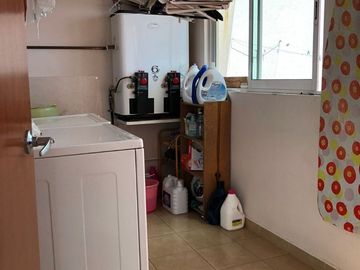 HERMOSA CASA EN LOMAS VERDES SEXTA SECCION LISTA PARA HABITAR
