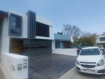 Casa en venta en Retorno Paseo de los Conejos, Bosque Monarca, Altozano