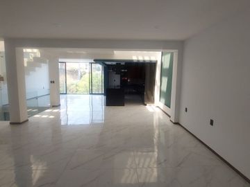 Casa en venta en Retorno Paseo de los Conejos, Bosque Monarca, Altozano