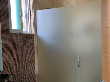 HERMOSA RESIDENCIA VIP EN PROVENZA RESIDENCIAL