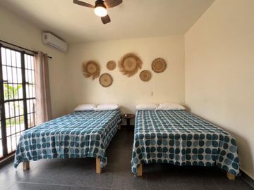 CASA VACACIONAL EN ZONA DE COSTA AZUL (precio por noche)