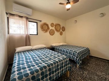 CASA VACACIONAL EN ZONA DE COSTA AZUL (precio por noche)