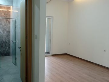 Rumah Mewah Dibawah Harga Pasaran Di Dekat Tebet Dalam Cluster