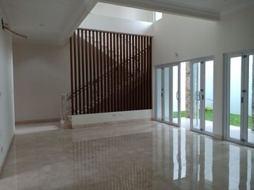 Rumah Mewah Dibawah Harga Pasaran Di Dekat Tebet Dalam Cluster
