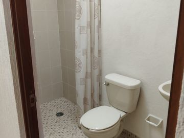 ULTIMAS CASAS EN VENTA A 40 MIN SANTA FE, $1,140,000 ACEPTO INFONAVIT - CONSTRUCCION TRADICIONAL