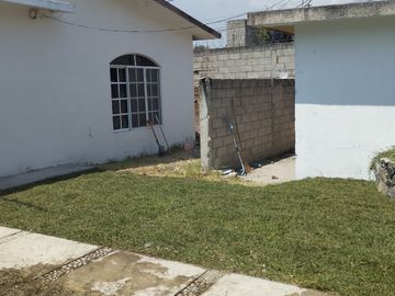 * CASA NUEVA EN COCOYOC, BONITA, ESCRITURADA, ACEPTA CRÉDITOS