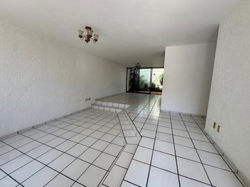 Casa en renta en Xochimilco con 4 recámaras