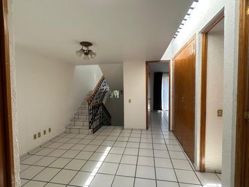 Casa en renta en Xochimilco con 4 recámaras