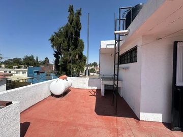 Casa en renta en Xochimilco con 4 recámaras