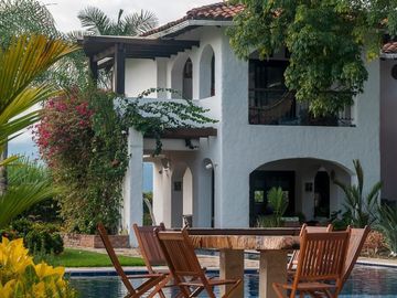 SE VENDE HERMOSA CASA  CAMPESTRE  EN ROZO