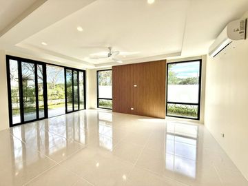 Impressive 4-Bedroom 4BR House and Lot For Sale in Laguna at Treveia Nuvali