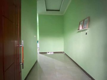 Rumah Modern Minimalis 3 lantai Siap Huni Di Wonorejo Selatan Rungkut Surabaya Timur