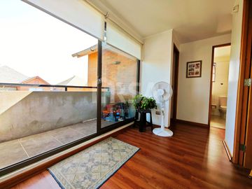 CASA 5 HABITACIONES/3 BAÑOS EN AVENIDA LAS PERDICES 4760, CONDOMNIO CERRADO, PEÑALOLÉN
