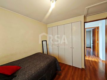 CASA 5 HABITACIONES/3 BAÑOS EN AVENIDA LAS PERDICES 4760, CONDOMNIO CERRADO, PEÑALOLÉN