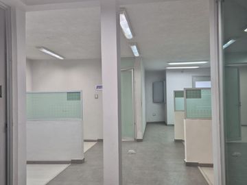 EDIFICIO EN VENTA PARA OFICINAS RECTA A CHOLULA DE RIVADAVIA PUEBLA