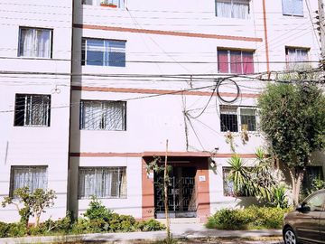 Departamento 3 Habitaciones/1 Baño con estacionamiento en calle Profesor Juan Gómez Millas 2809, Ñuñoa