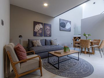 CASA EN VENTA ZIRÉ CERCA DE LA ANÁHUAC
