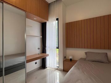 Rumah Mewah Murah 2 Lantai Dekat Tani Kota ITB Kota Bandung, Perumahan Syariah Asri
