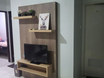 Jual Cepat Apartemen 2 Kamar Furnished, Mediterania Garden 2 Central Park Jakarta Barat