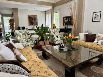 5-Bedroom Modern Fairway House for sale in Manila Southwoods