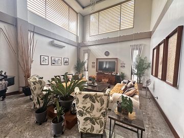 5-Bedroom Modern Fairway House for sale in Manila Southwoods