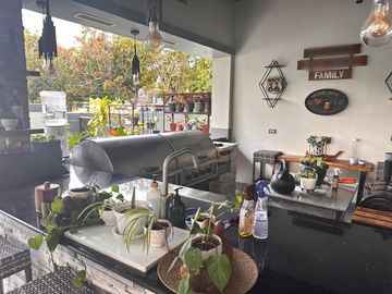 5-Bedroom Modern Fairway House for sale in Manila Southwoods
