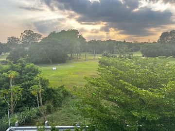 5-Bedroom Modern Fairway House for sale in Manila Southwoods