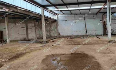 Rento  Bodega    junto  a las bodegas de la coca cola  en  banderilla