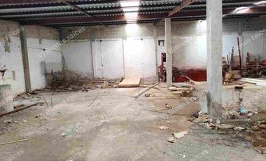 Rento  Bodega    junto  a las bodegas de la coca cola  en  banderilla