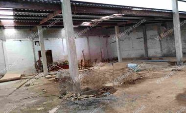 Rento  Bodega    junto  a las bodegas de la coca cola  en  banderilla