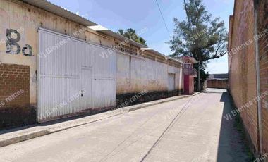 Rento  Bodega    junto  a las bodegas de la coca cola  en  banderilla