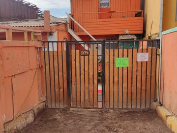 Se vende casa en Sector Oriente de Iquique