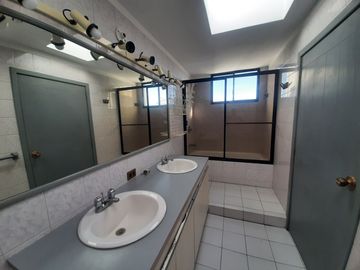Penthouse Duplex  de Venta - El Bosque  II Etapa