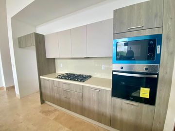 AMPLIO GARDEN HOUSE EN EXCLUSIVO Y BOUTIQUE DESARROLLO PUNTA DEL MAR, DENTRO DE PUERTO CANCUN