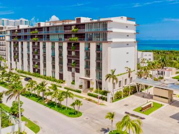 AMPLIO GARDEN HOUSE EN EXCLUSIVO Y BOUTIQUE DESARROLLO PUNTA DEL MAR, DENTRO DE PUERTO CANCUN